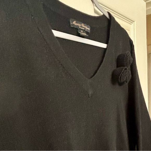 Black Womens V-Neck Sweater with Rosettes 1X EUC - Picture 15 of 16